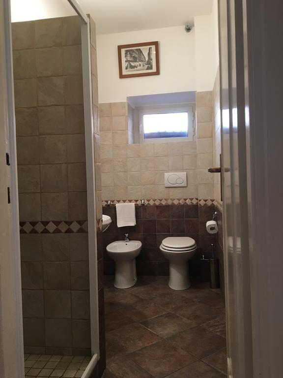 Delightful Apartment 100 Meters From The Colosseum Exterior photo